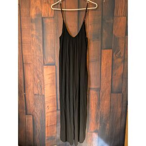 Women;'s Promesa black jumper size Medium